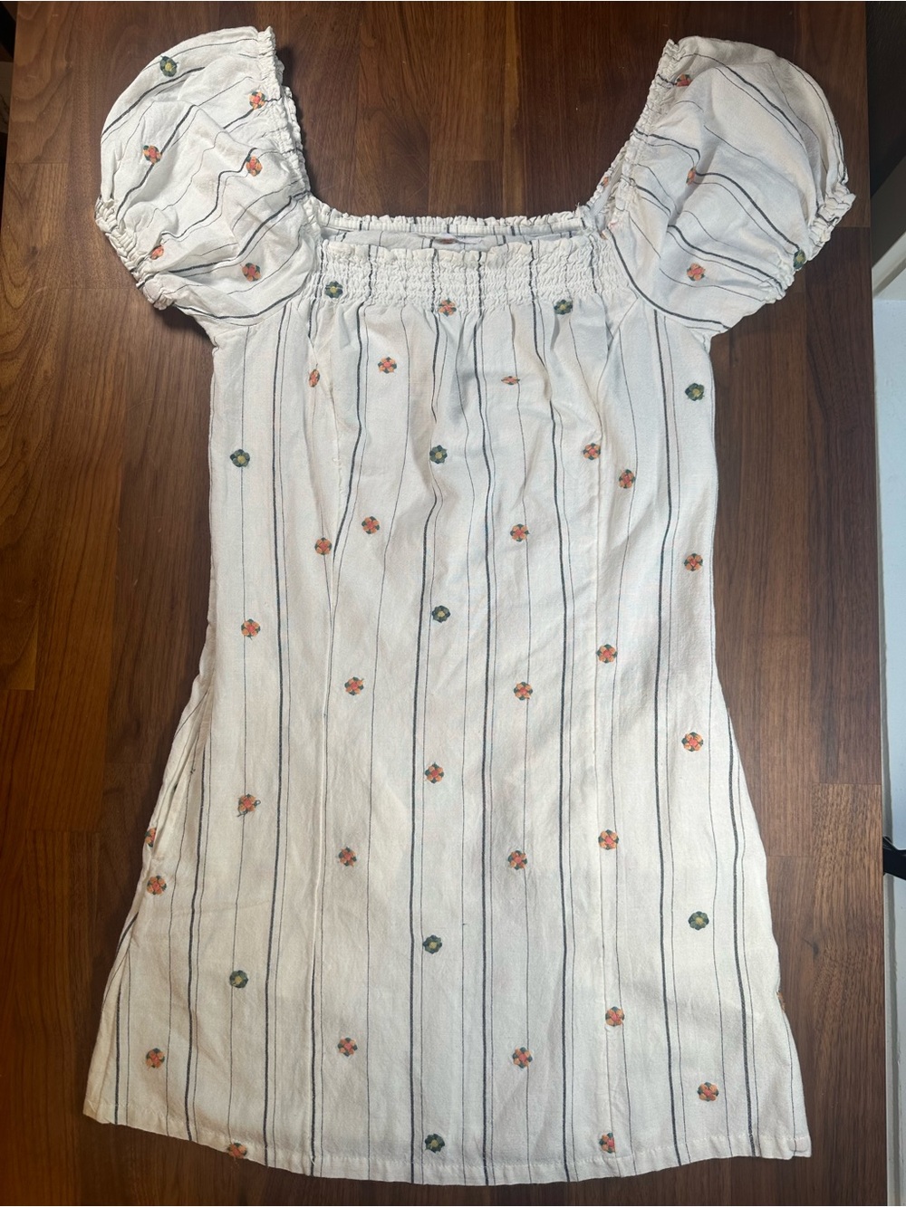 O’Neill Mini Dress XS Cream Floral Striped Puff Sleeve Smocked Cottagecore
